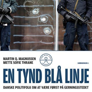 En tynd blå linje – Søren Baastrup og Martin Q. Magnussen, lydbogens omslag